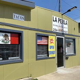 La Perla Bakery & Taqueria